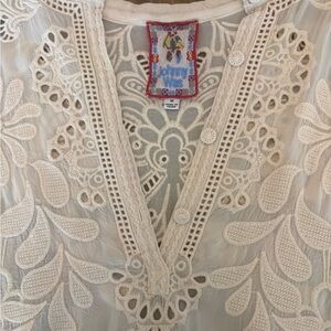 Johnny Was Ivory Embroidered Top